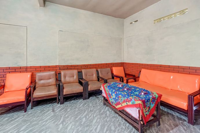 Imagen de los interiores del Hotel OYO Life 91060 Villa Wijaya Homestay. Foto 12