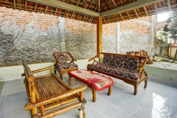 Imagen general del Hotel OYO Life 91068 Penginapan Way Semaka Syariah. Foto 9