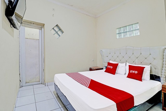 Imagen de la habitación del Hotel OYO Life 91480 Putridapisa Syariah. Foto 4