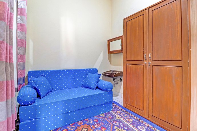 Imagen de los interiores del Hotel OYO Life 91480 Putridapisa Syariah. Foto 20