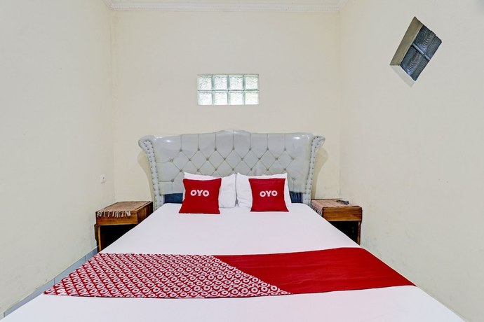 Imagen de la habitación del Hotel OYO Life 91480 Putridapisa Syariah. Foto 9