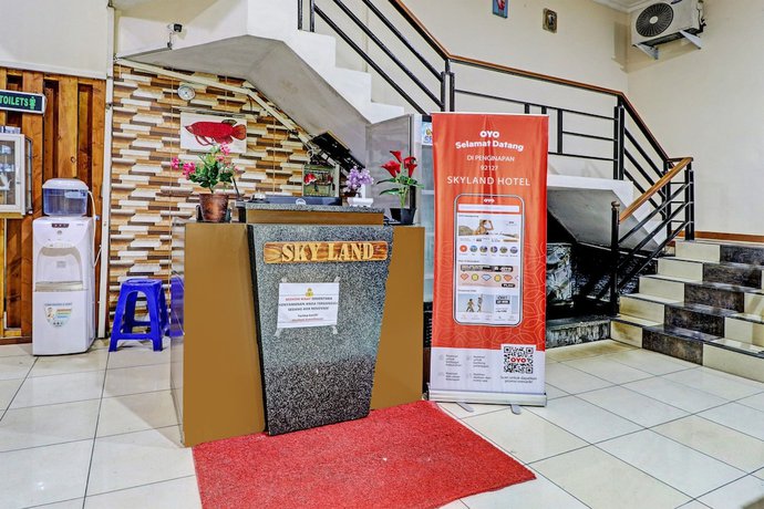 Imagen de los interiores del Hotel OYO Life 92127 Skyland Pasteur. Foto 16