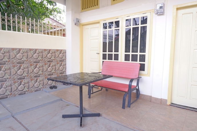Imagen de los interiores del Hotel OYO Life 92632 Kost Pondok Kito, Simpang III Sipin. Foto 18