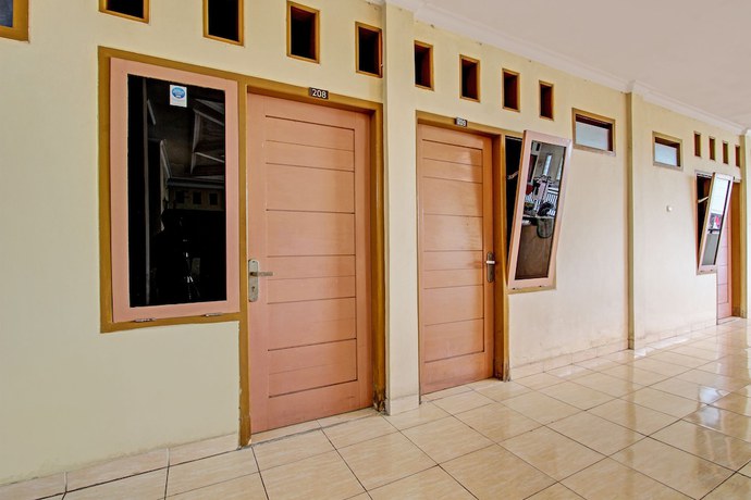 Imagen de los interiores del Hotel OYO Life 92663 Karmel 6. Foto 20