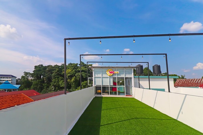 Imagen de los interiores del Hotel OYO Life 92691 Mc Kost Syariah. Foto 19