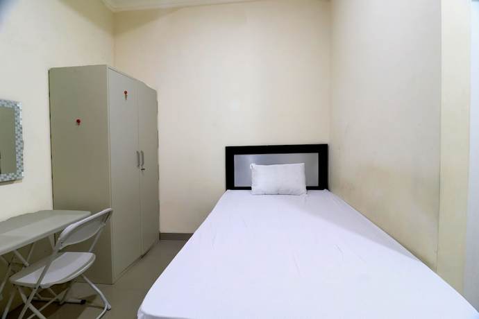 Imagen de la habitación del Hotel OYO Life 92707 D-akomiba Residence. Foto 7