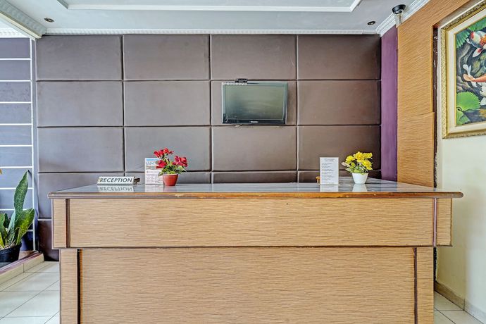 Imagen de los interiores del Hotel OYO Life 92719 Rolling Hills Residence Karawang. Foto 15