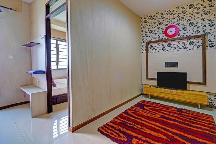 Imagen de la habitación del Hotel OYO Life 92774 The Edge Apartment By My Home. Foto 8