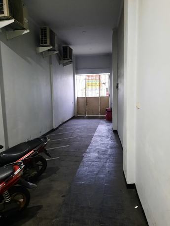 Imagen de los interiores del Hotel OYO Life 92781 Kost Parung Serab Syariah. Foto 10