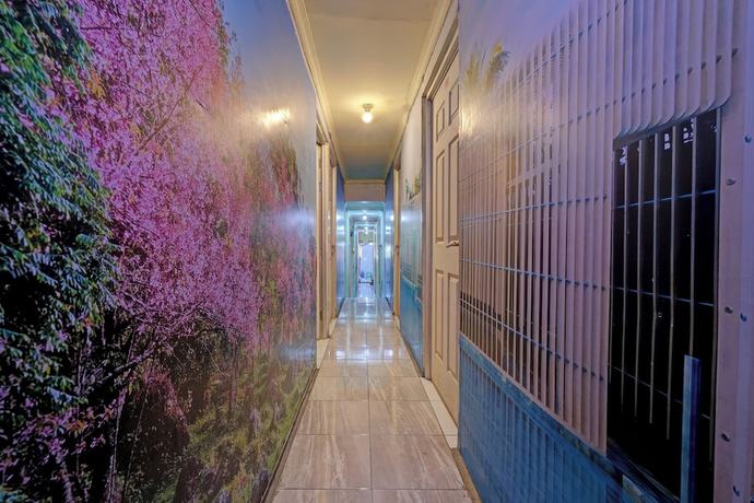 Imagen de los interiores del Hotel OYO Life 92877 Rainbow 7296. Foto 19