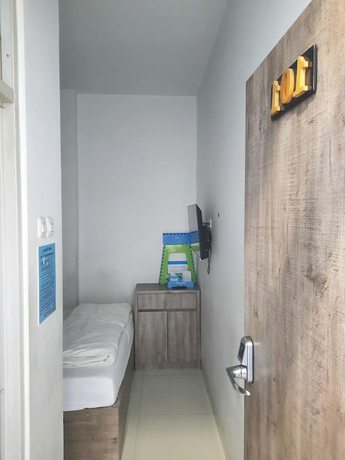 Imagen de la habitación del Hotel OYO Life 92883 Kost Ratana Cengkareng Syariah. Foto 8