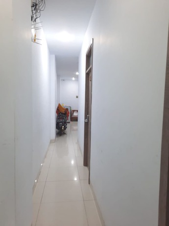 Imagen de los interiores del Hotel OYO Life 92883 Kost Ratana Cengkareng Syariah. Foto 18