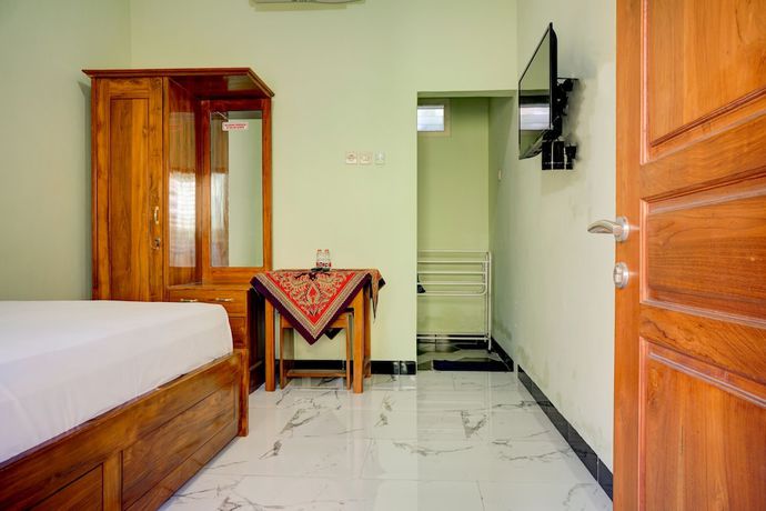 Imagen de la habitación del Hotel OYO Life 92922 Kost Bu Mala 1 Syariah. Foto 5