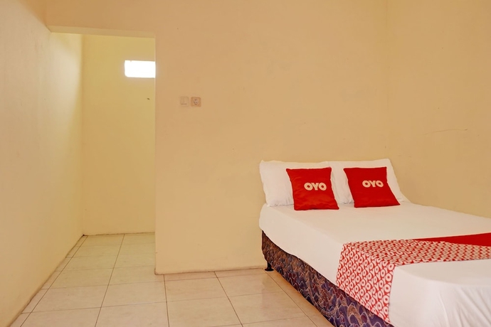 Imagen de la habitación del Hotel OYO Life 92936 Kost Teteh Erni Karawang. Foto 14