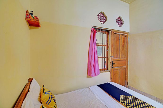 Imagen de la habitación del Hotel OYO Life 92954 Shanti Kost. Foto 2