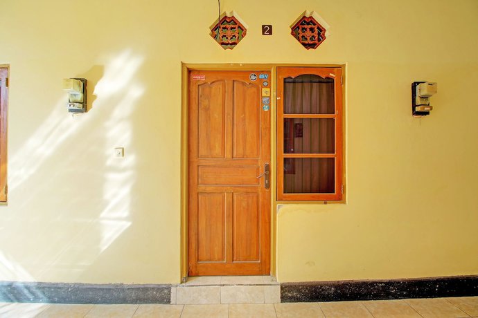 Imagen de los interiores del Hotel OYO Life 92954 Shanti Kost. Foto 10