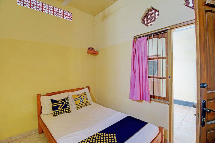 Imagen de la habitación del Hotel OYO Life 92954 Shanti Kost. Foto 8