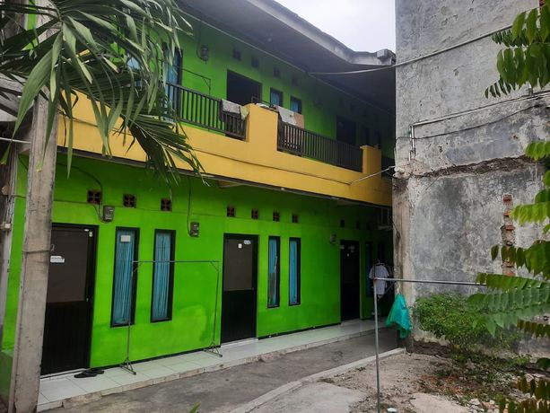 Imagen general del Hotel OYO Life 93023 Kost Bulan Karawang. Foto 1