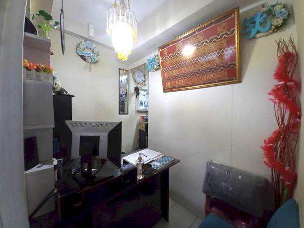 Imagen de los interiores del Hotel OYO Life 93023 Kost Bulan Karawang. Foto 10