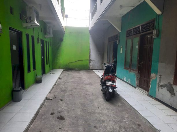 Imagen de los interiores del Hotel OYO Life 93023 Kost Bulan Karawang. Foto 18