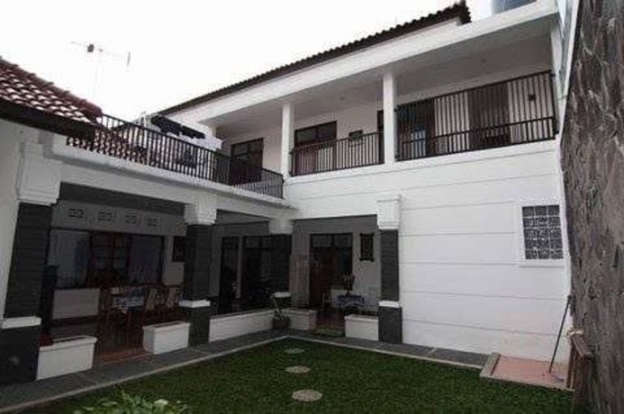 Imagen general del Hotel OYO Life 93158 Kost Asaka. Foto 2