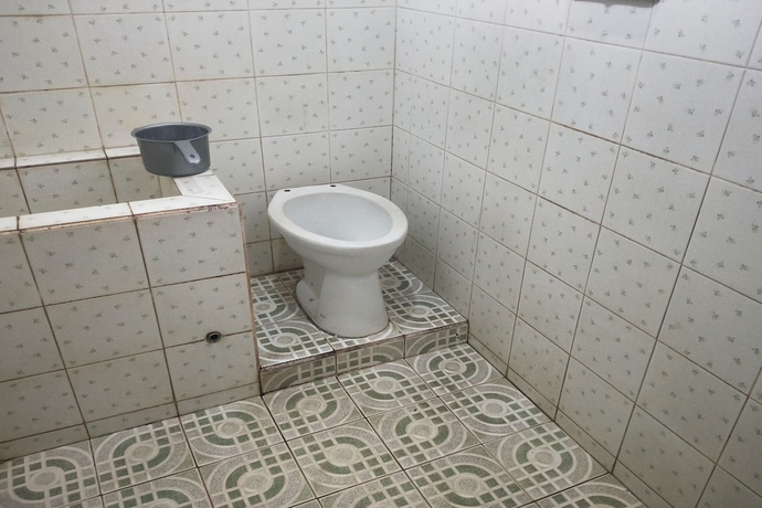 Imagen de la habitación del Hotel OYO Life 93256 Kos Meninting. Foto 9