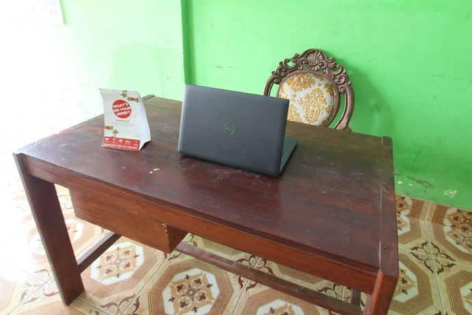 Imagen de los interiores del Hotel OYO Life 93257 Kos Anugerah. Foto 19
