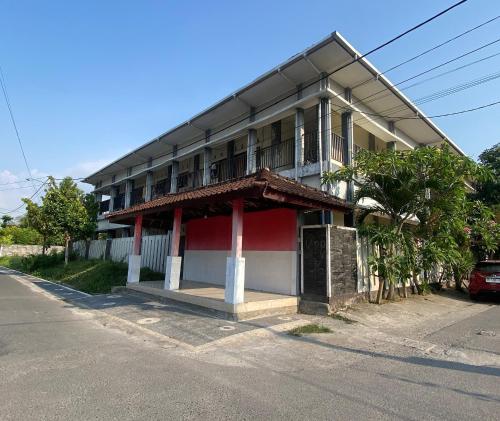 Imagen general del Hotel OYO Life 93258 Kos Sahabat. Foto 2