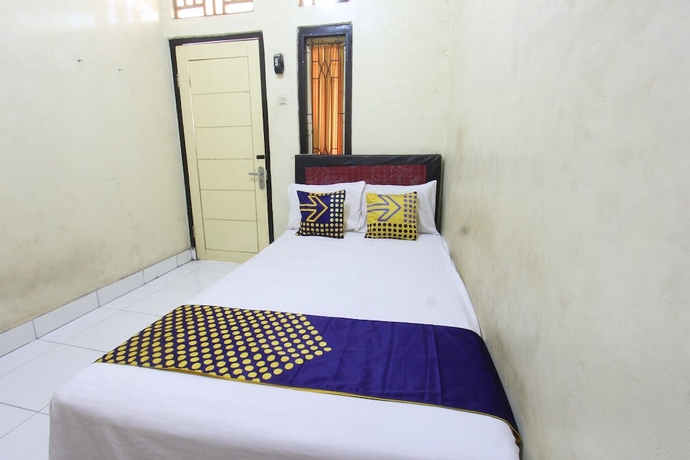 Imagen de la habitación del Hotel OYO Life 93260 Bale Kosan. Foto 2