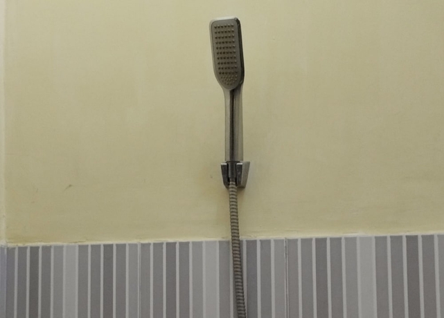 Imagen de la habitación del Hotel OYO Life 93265 Kos Cendana Seruni Raya. Foto 16