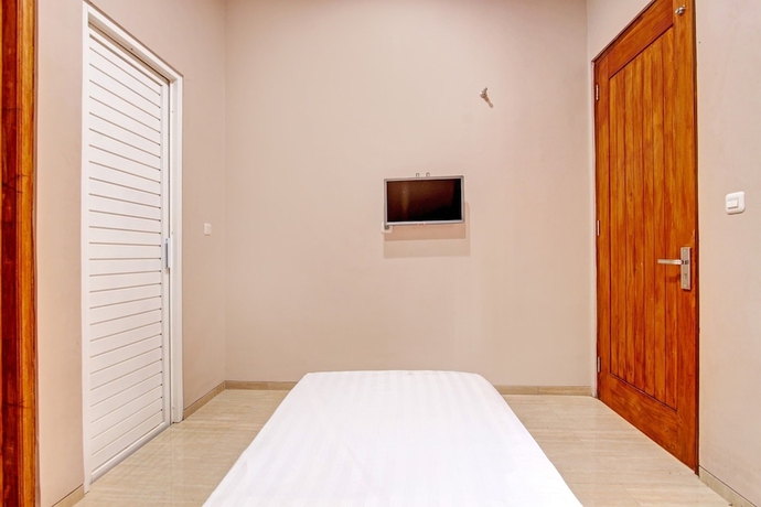 Imagen de la habitación del Hotel OYO Life 93497 Griya Kost Rr. Foto 12