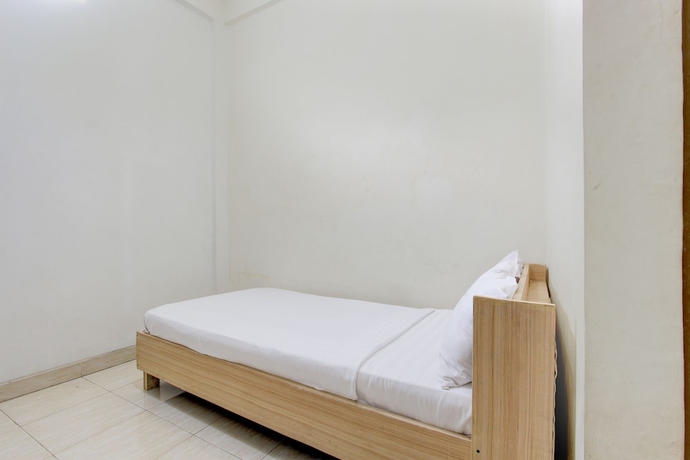 Imagen de la habitación del Hotel OYO Life 93662 Kost Pak Budi. Foto 2