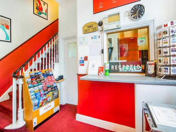 Imagen general del Hotel OYO London Guest House. Foto 14