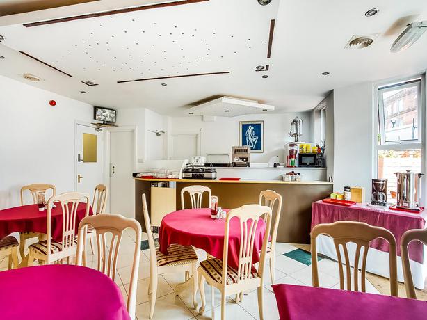 Imagen general del Hotel OYO London Guest House. Foto 15