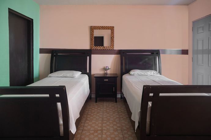 Imagen de la habitación del Hotel OYO Magueyaso. Foto 11