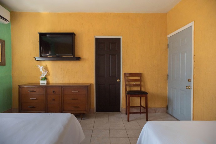 Imagen de la habitación del Hotel OYO Magueyaso. Foto 16