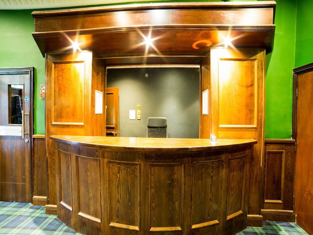 Imagen de los interiores del Hotel OYO Majestic. Foto 23