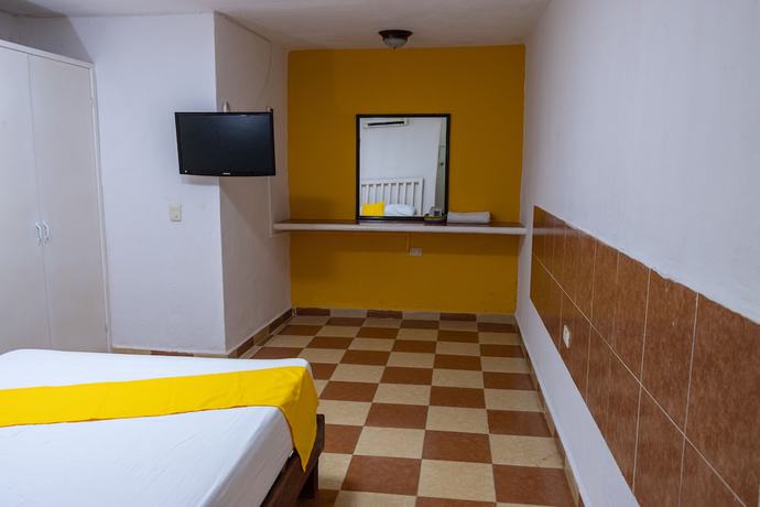 Imagen de la habitación del Hotel OYO Mar&iacute;as,Aeropuerto Internacional de Chetumal. Foto 7