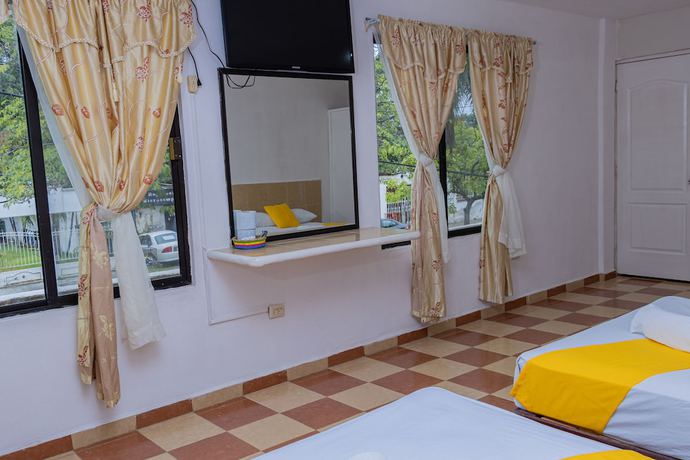 Imagen de la habitación del Hotel OYO Mar&iacute;as,Aeropuerto Internacional de Chetumal. Foto 13