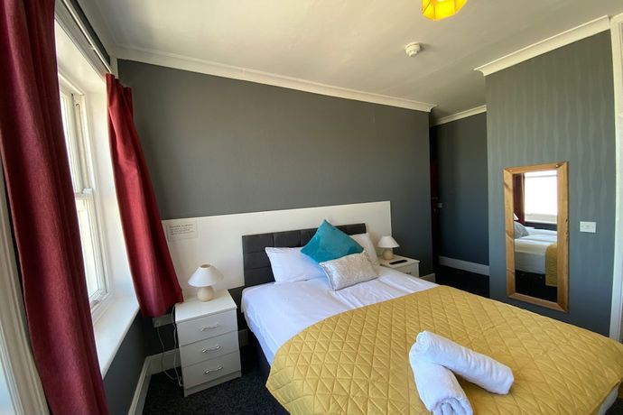 Imagen de la habitación del Hotel OYO Marine Parade, Eastbourne Pier. Foto 7