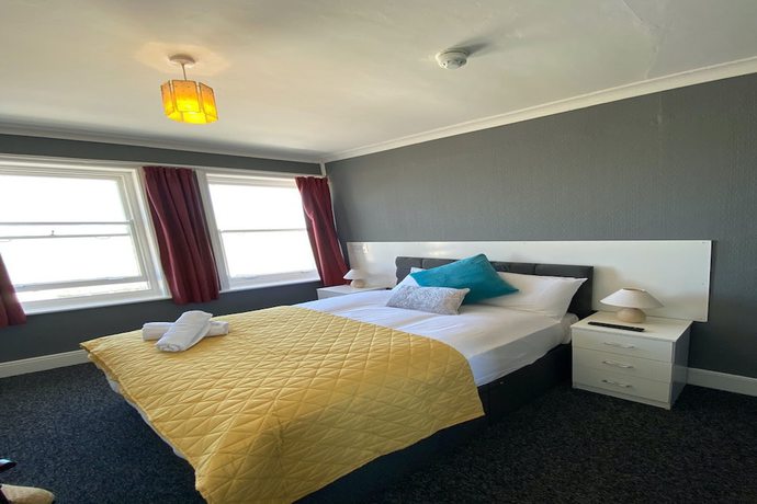 Imagen de la habitación del Hotel OYO Marine Parade, Eastbourne Pier. Foto 16