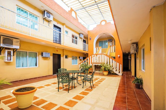 Imagen de los interiores del Hotel OYO Mexico. Foto 17