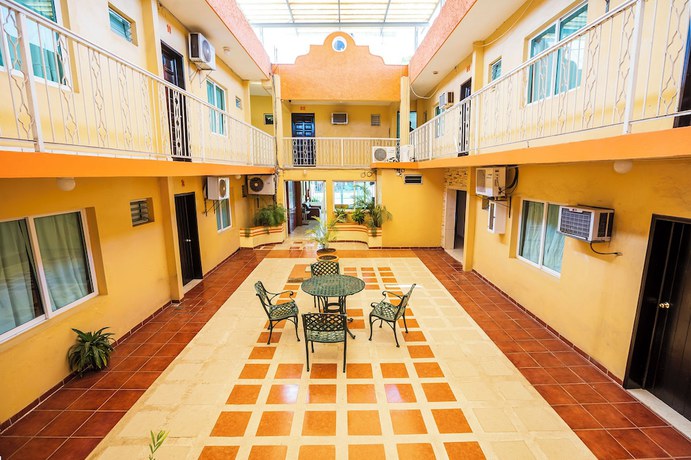 Imagen de los interiores del Hotel OYO Mexico. Foto 20