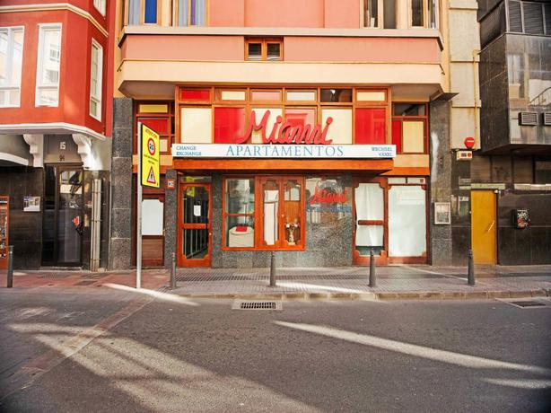 Imagen general del Hotel OYO Miami Santa Catalina. Foto 9