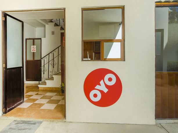 Imagen de los interiores del Hotel OYO Montes, Atlixco. Foto 18