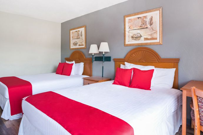 Imagen de la habitación del Hotel OYO Mustang Silverspring FL. Foto 12