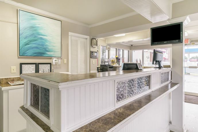 Imagen de los interiores del Hotel OYO Myrtle Beach Kings Hwy. Foto 20