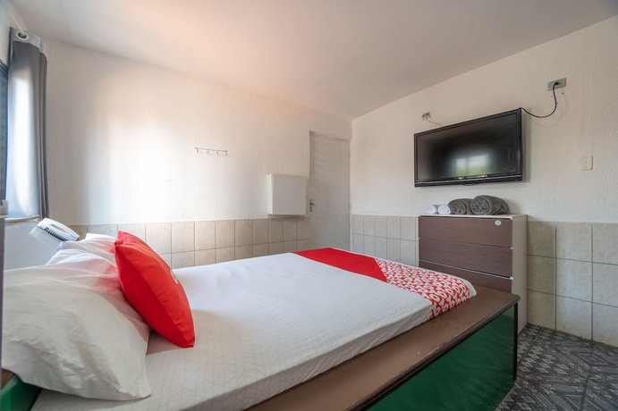 Imagen de la habitación del Hotel OYO Na&ccedil;&otilde;es Unidas, S&atilde;o Paulo. Foto 10