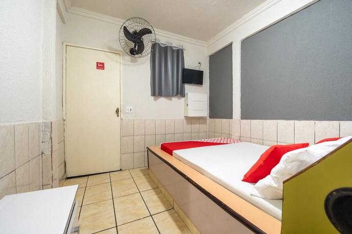 Imagen de la habitación del Hotel OYO Na&ccedil;&otilde;es Unidas, S&atilde;o Paulo. Foto 15