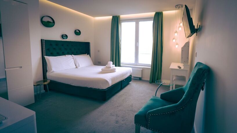 Imagen de la habitación del Hotel OYO Newquay Beach. Foto 13